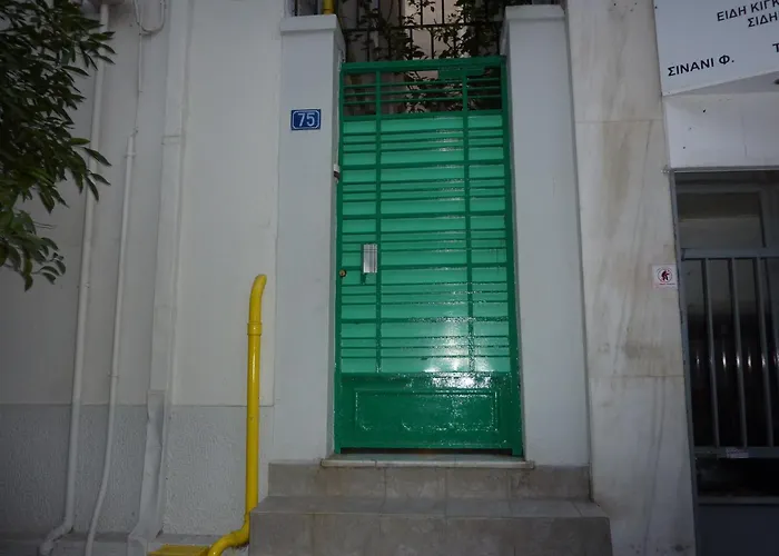 The Hostels Pagration Youth