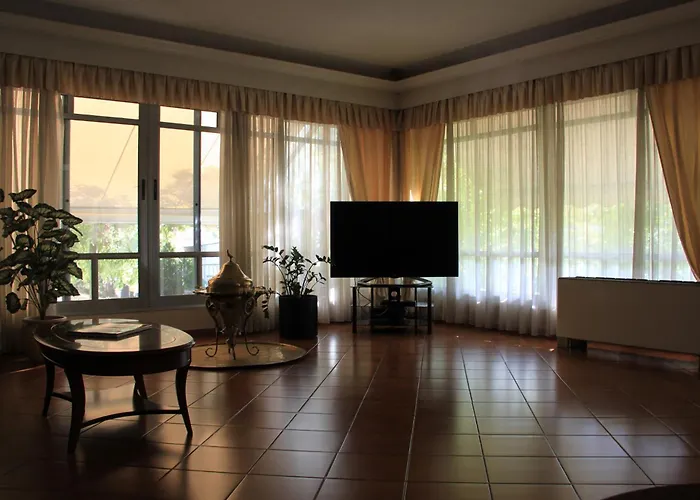Cheap hotels Platon